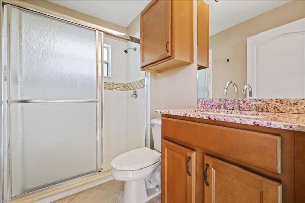1833 MIRA LAGO CIR, Ruskin, FL, 33570 photo 32