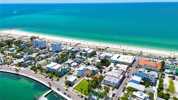 702 PASS A GRILLE WAY, St Pete Beach, FL, 33706 photo 47