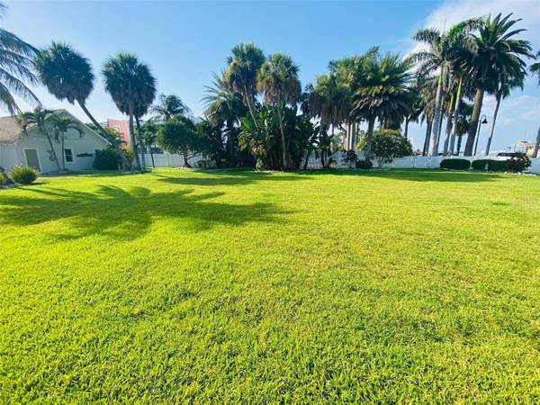 702 PASS A GRILLE WAY, St Pete Beach, FL, 33706 photo 53