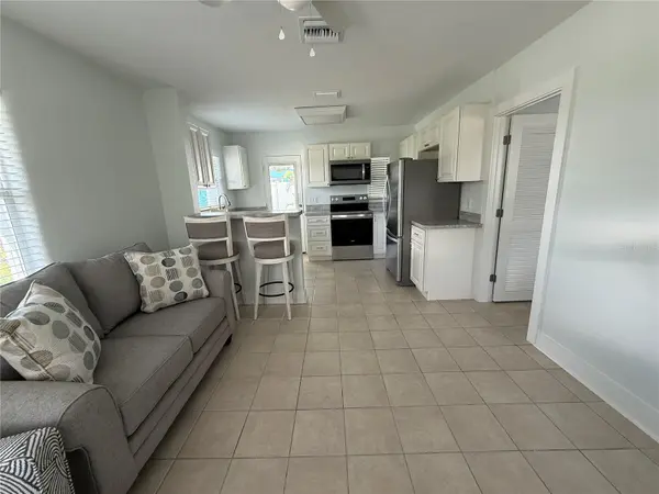 14402 N BAYSHORE DR #2, Madeira Beach, FL 33708