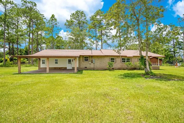 114 LAKE EDGE TRL, Interlachen, FL 32148