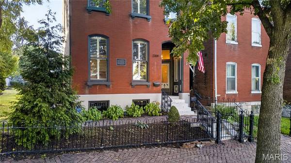 2309 S 12th ST, St Louis, MO 63104