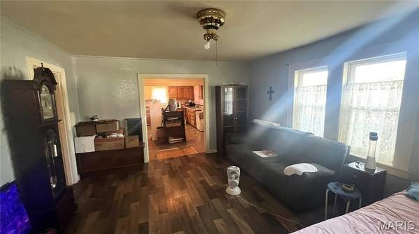 711 Allie ST, Bloomfield, MO 63825