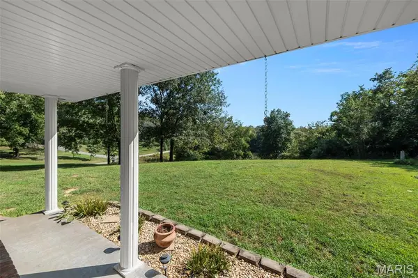 221 Bella Oaks LN, Jackson, MO 63755