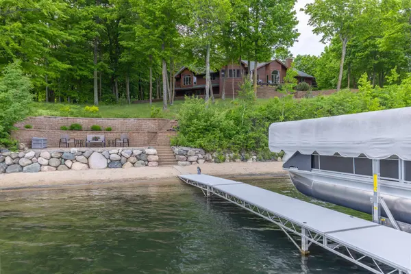 22550 OLD TRAPPER RD, Cohasset, MN 55721