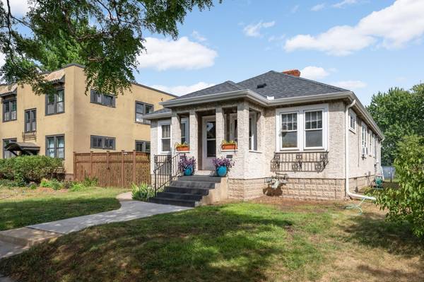 3829 28th AVE S, Minneapolis, MN 55406