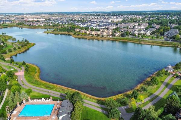 15650 Cobblestone Lake Pkwy #1105, Apple Valley, MN 55124