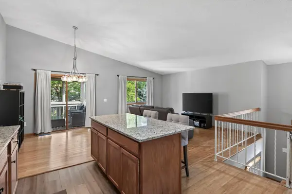 6865 Romeo RD, Woodbury, MN 55125
