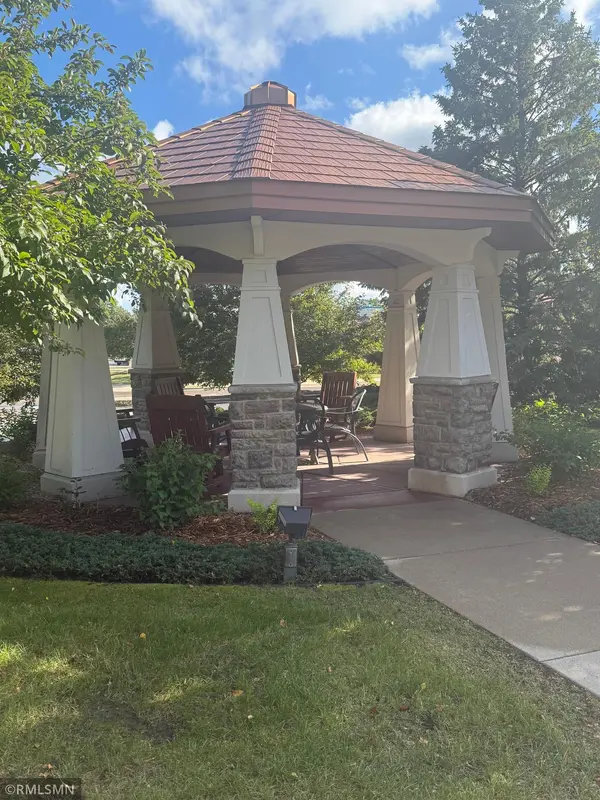 8341 Lyndale AVE S #419, Bloomington, MN 55420