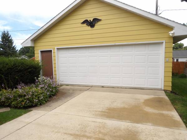1802 3rd AVE NW, Austin, MN 55912