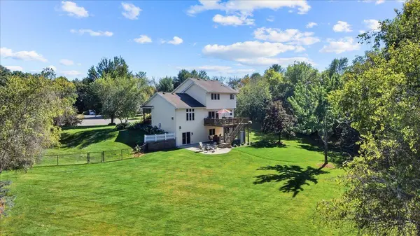 22576 Amy LN, Rogers, MN 55374