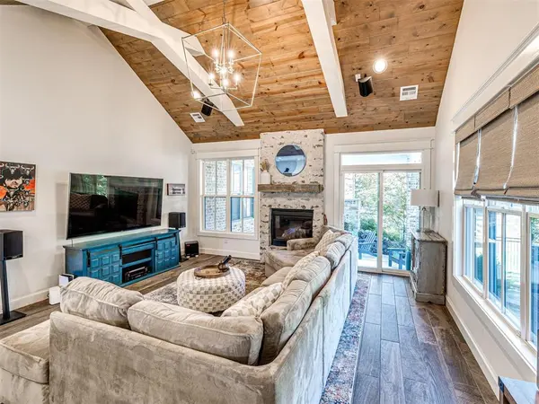3325 Clock Tower CIR, Edmond, OK 73034