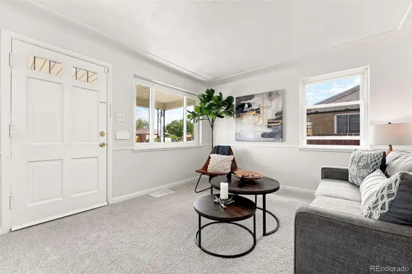 3223 Newport ST, Denver, CO 80207