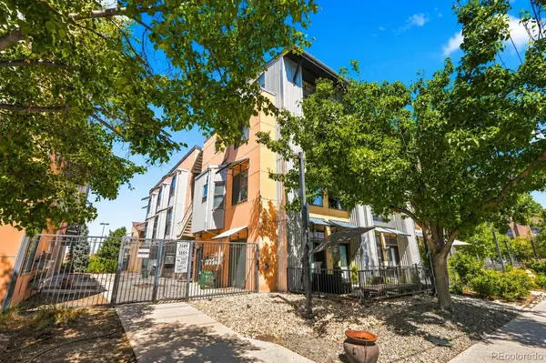 3195 Blake ST #101, Denver, CO 80205