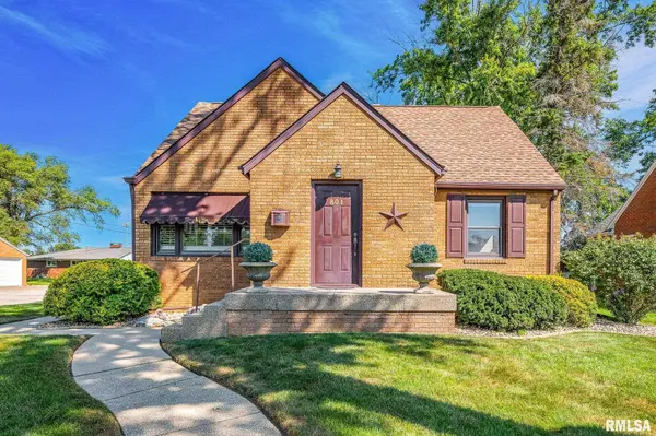 801 E KAY ST, Morton, IL 61550