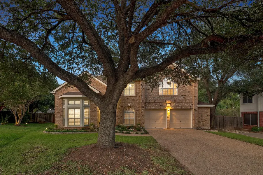10810 Pinkney LN, Austin, TX 78739