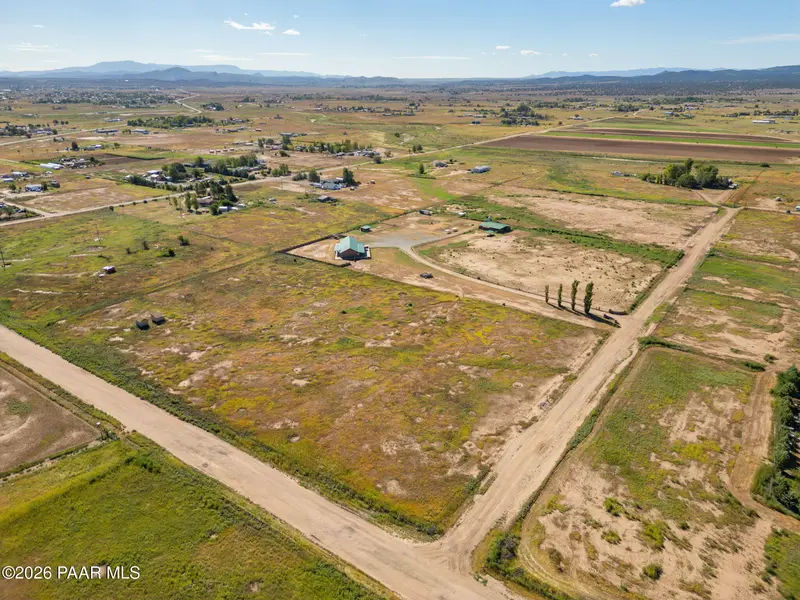 3225 W Rocky RD, Paulden, AZ 86334