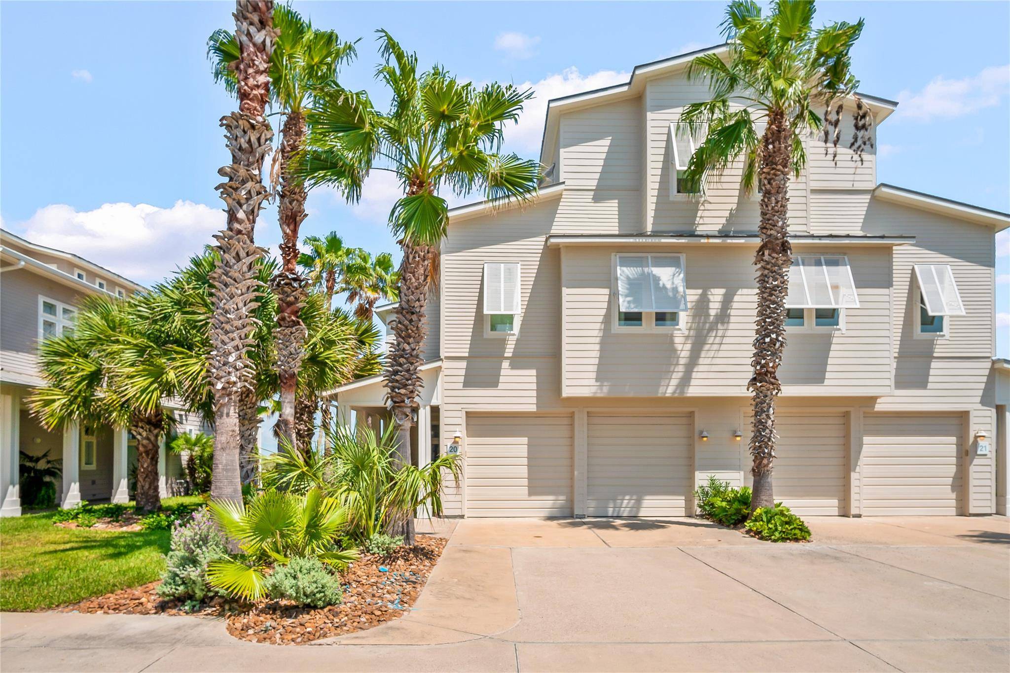 3700 Island Moorings PKWY #20, Port Aransas, TX 78373
