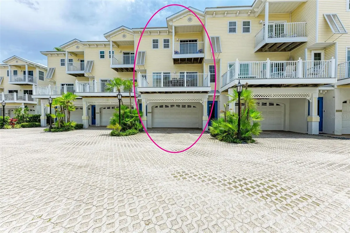 1429 GULF DR N, Bradenton Beach, FL 34217