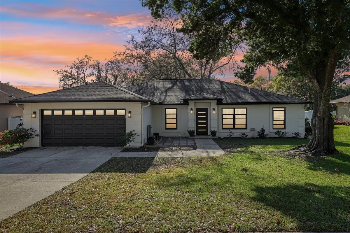 2294 LAKEVIEW AVE, Clermont, FL 34711