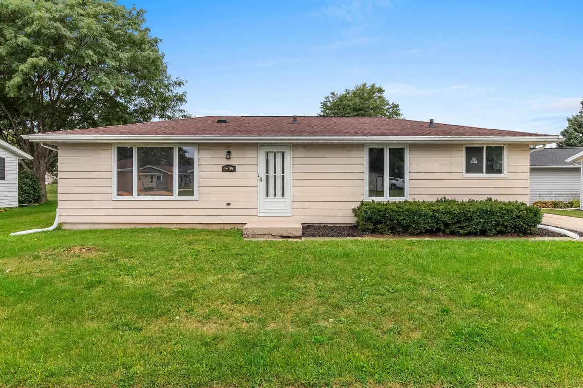 1605 THURKE AVE, North Fond Du Lac, WI 54937