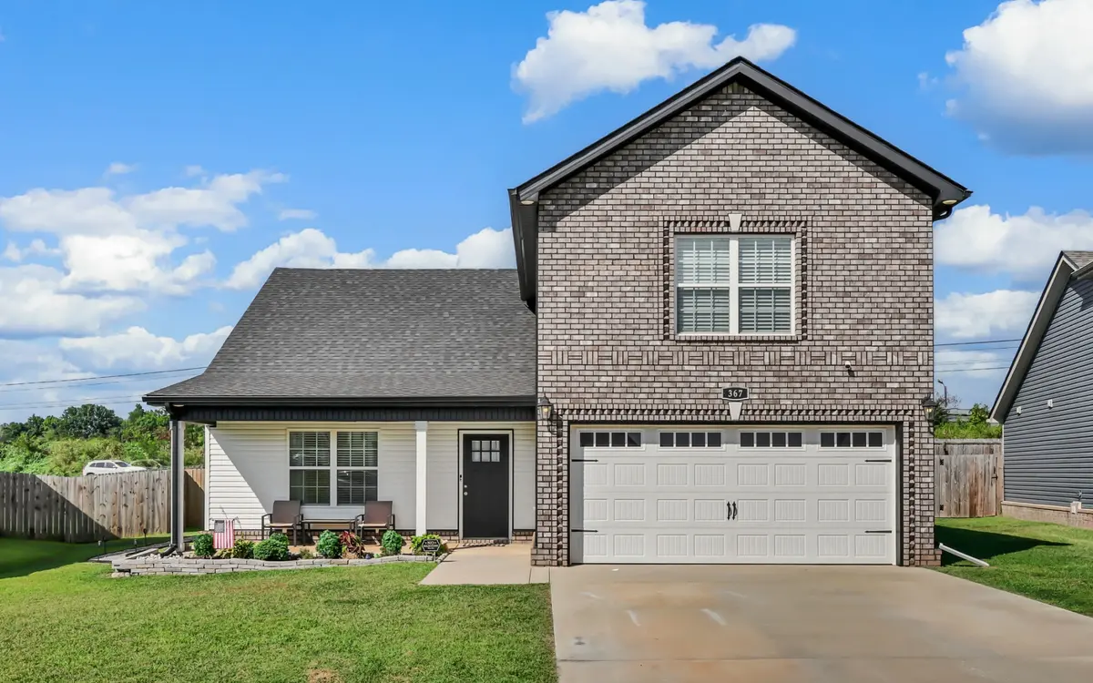 367 Dugger Dr, Clarksville, TN 37042