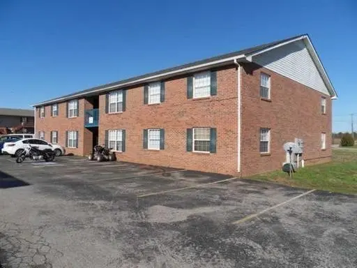 3885 Northeast Dr #B, Clarksville, TN 37040