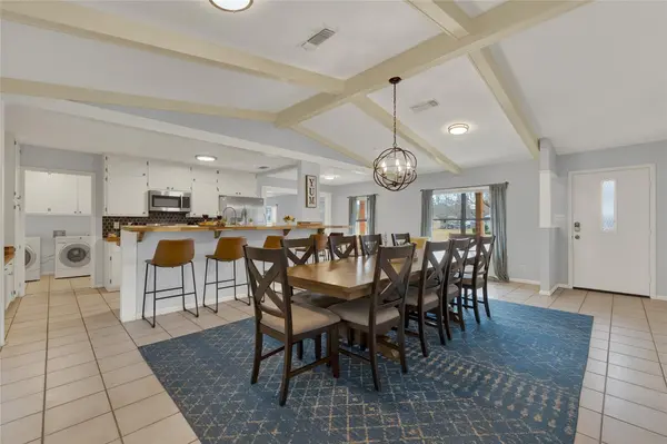 217 W Driftwood DR, Fredericksburg, TX 78624