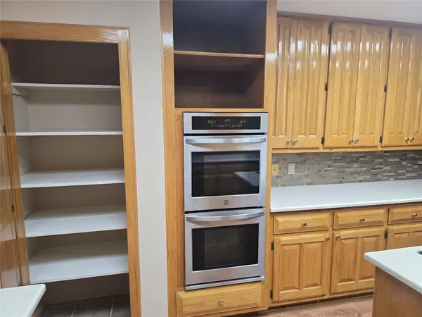 142 Kamakoa LN, Bastrop, TX 78602