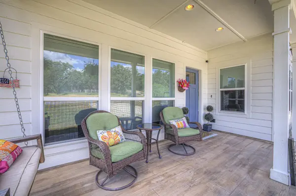 2870 Candlelight DR, Canyon Lake, TX 78133