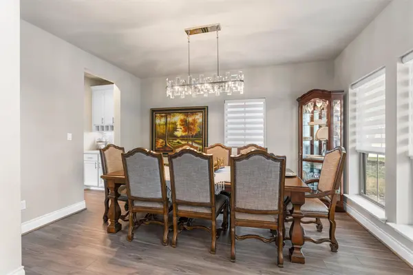 816 Heartleaf DR, Leander, TX 78641