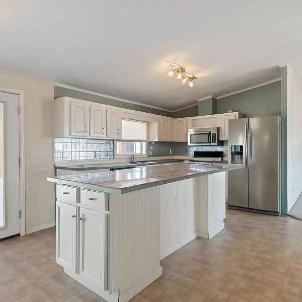 1600 County Road 465, Elgin, TX 78621