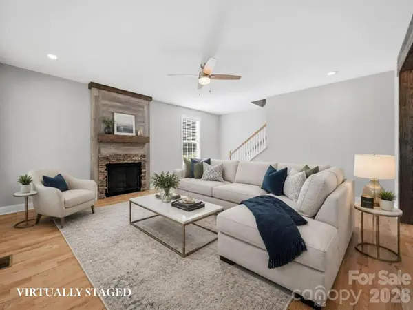 135 Maplewood CT, Hudson, NC 28638