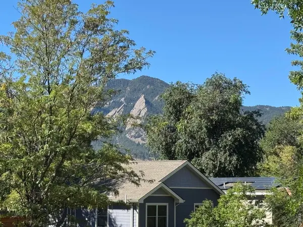 2445 Bluff, Boulder, CO 80304