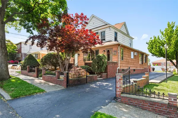 15043 8th AVE, Whitestone, NY 11357