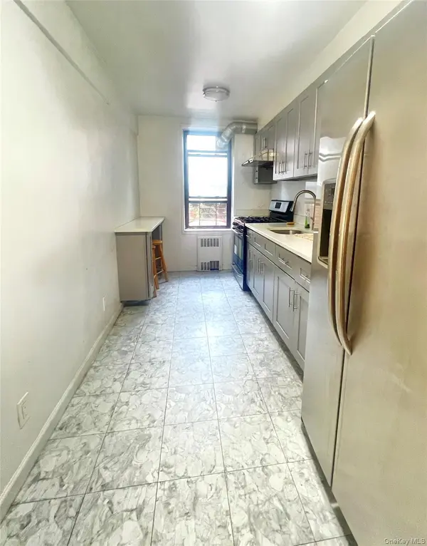 84-25 Elmhurst AVE #1V, Elmhurst, NY 11373