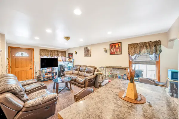 191-11 119th AVE, Saint Albans, NY 11412