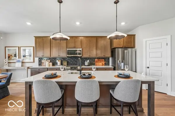 7878 Mulberry RD, Pendleton, IN 46064