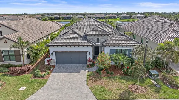 328 ARIA DR, Nokomis, FL 34275