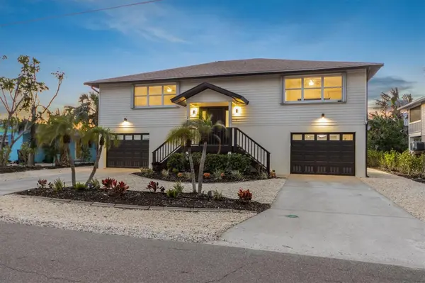 127 CRESCENT DR,  Anna Maria,  FL 34216