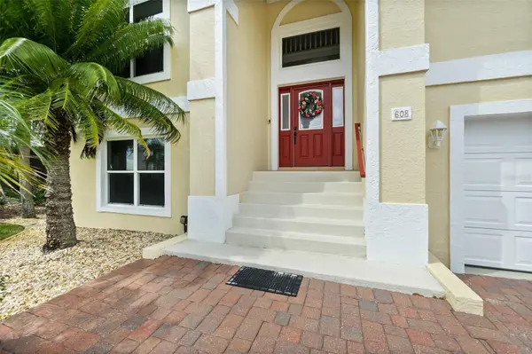 608 RIVERVIEW RD, Flagler Beach, FL 32136