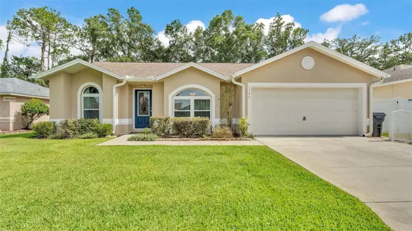 1746 GREY FOX DR, Lakeland, FL 33810