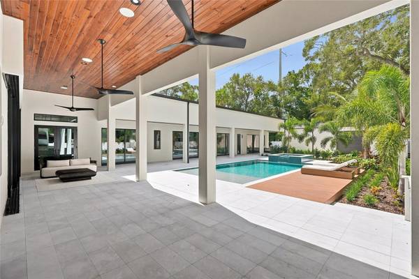10040 59TH AVE N, St Petersburg, FL, 33708 photo 10