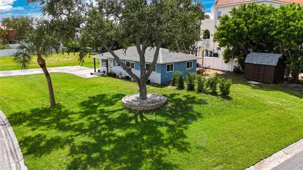 3982 POINSETTIA DR, St Pete Beach, FL 33706