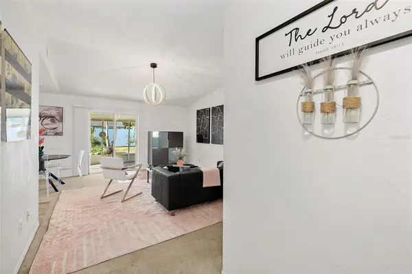 2928 BRISTOL LN, South Daytona, FL 32119