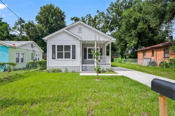 3410 LINDELL AVE, Tampa, FL 33610