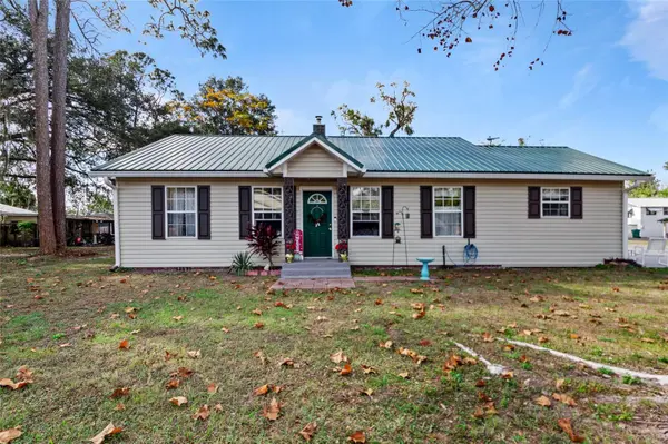 214 NE 2ND ST,  Chiefland,  FL 32626