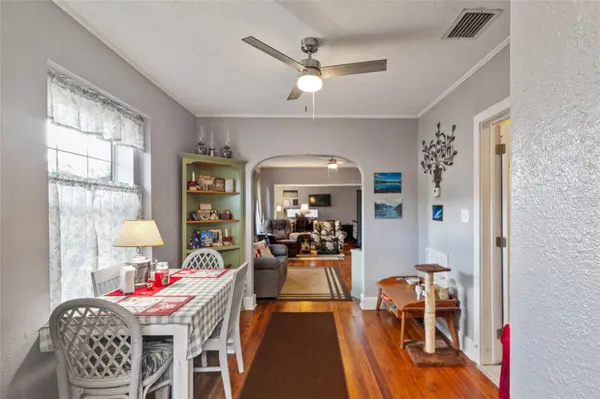 214 NE 2ND ST, Chiefland, FL 32626