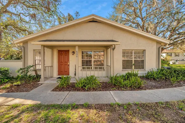 6330 WOODSPRAY LN, Tampa, FL 33617