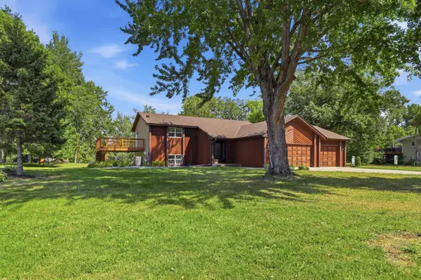 117 Mississippi DR, Monticello, MN 55362